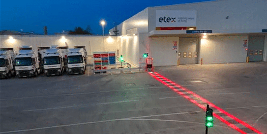 Illuminated Safety Crossing in action